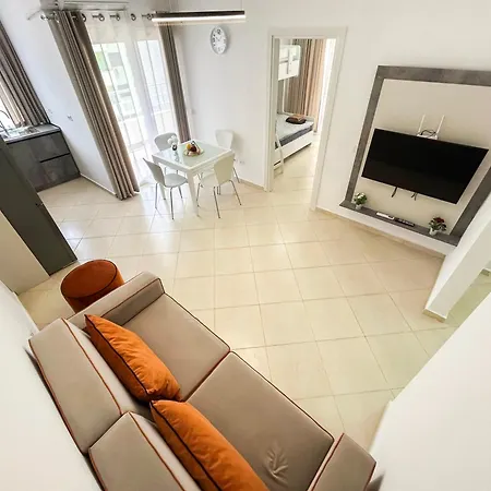 Aura Sole Apartmán *